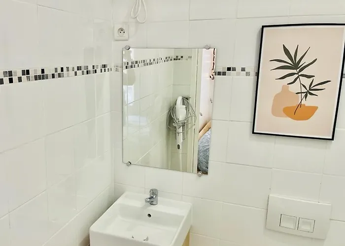 Appartement Chavalliaud 2 Super Proche Centre Reims